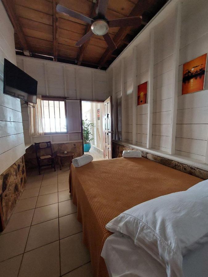 Sunset Bay B&B Brig Bay Εξωτερικό φωτογραφία